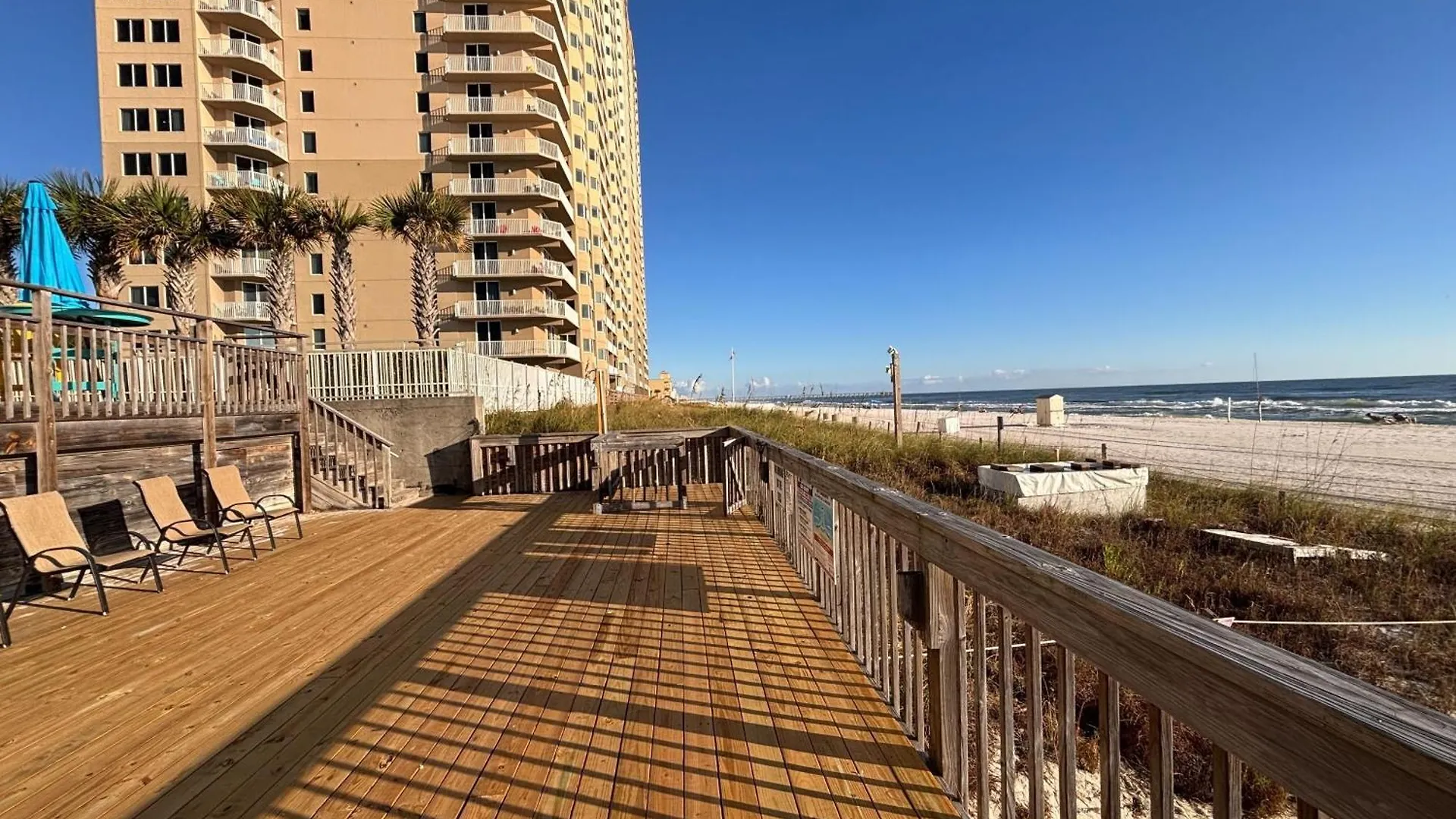 Front Beach Retreat C & B2 Panama City Beach